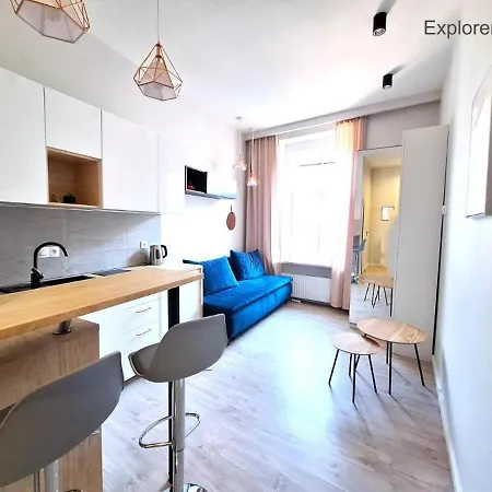 Apartment Regnum Noctis Piotrkowska 37 Moon Light